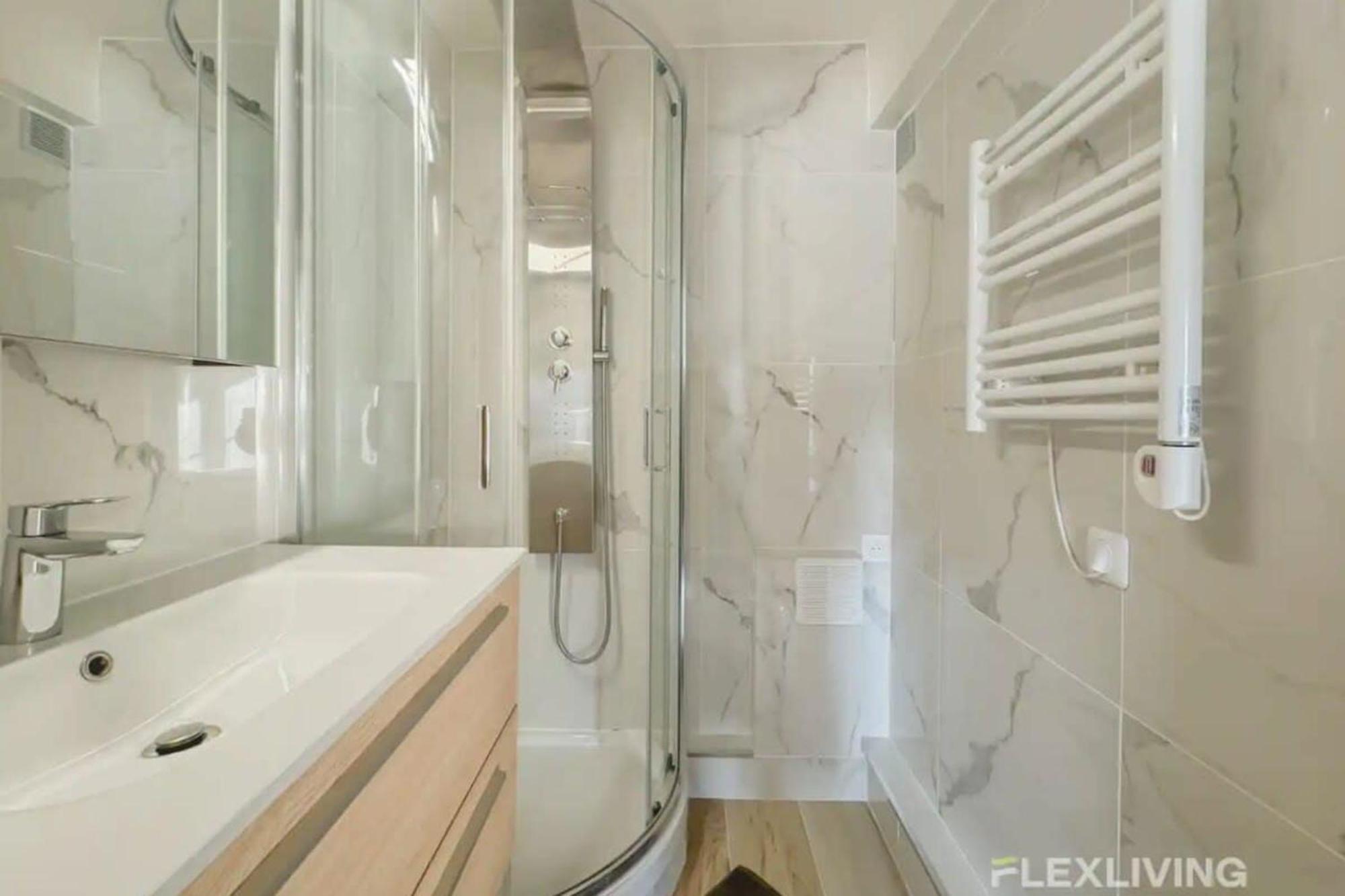 Flexliving - T2 - Guy De La Brosse Parigi